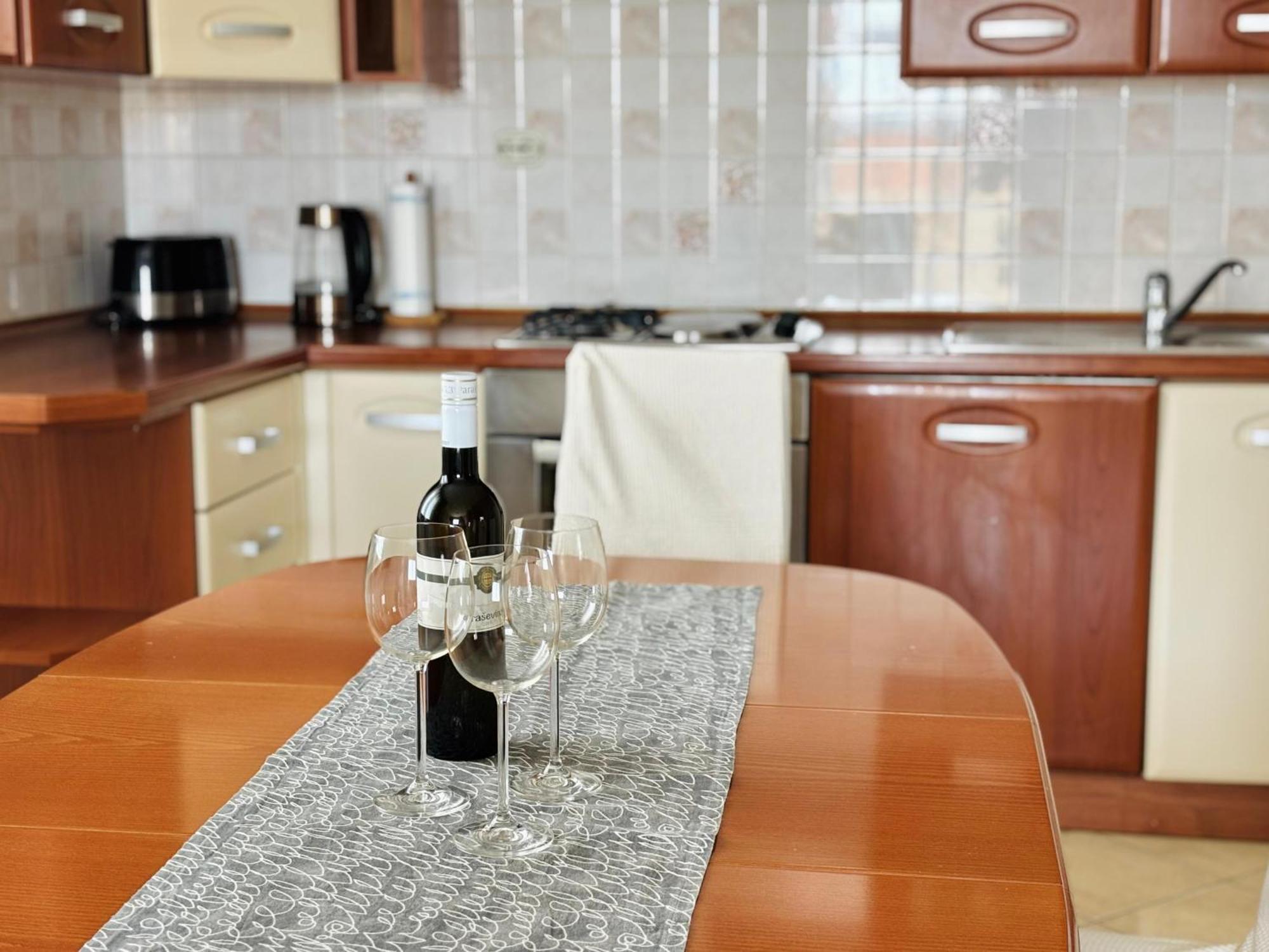 Apartment Marcella 1 Ljubač Εξωτερικό φωτογραφία