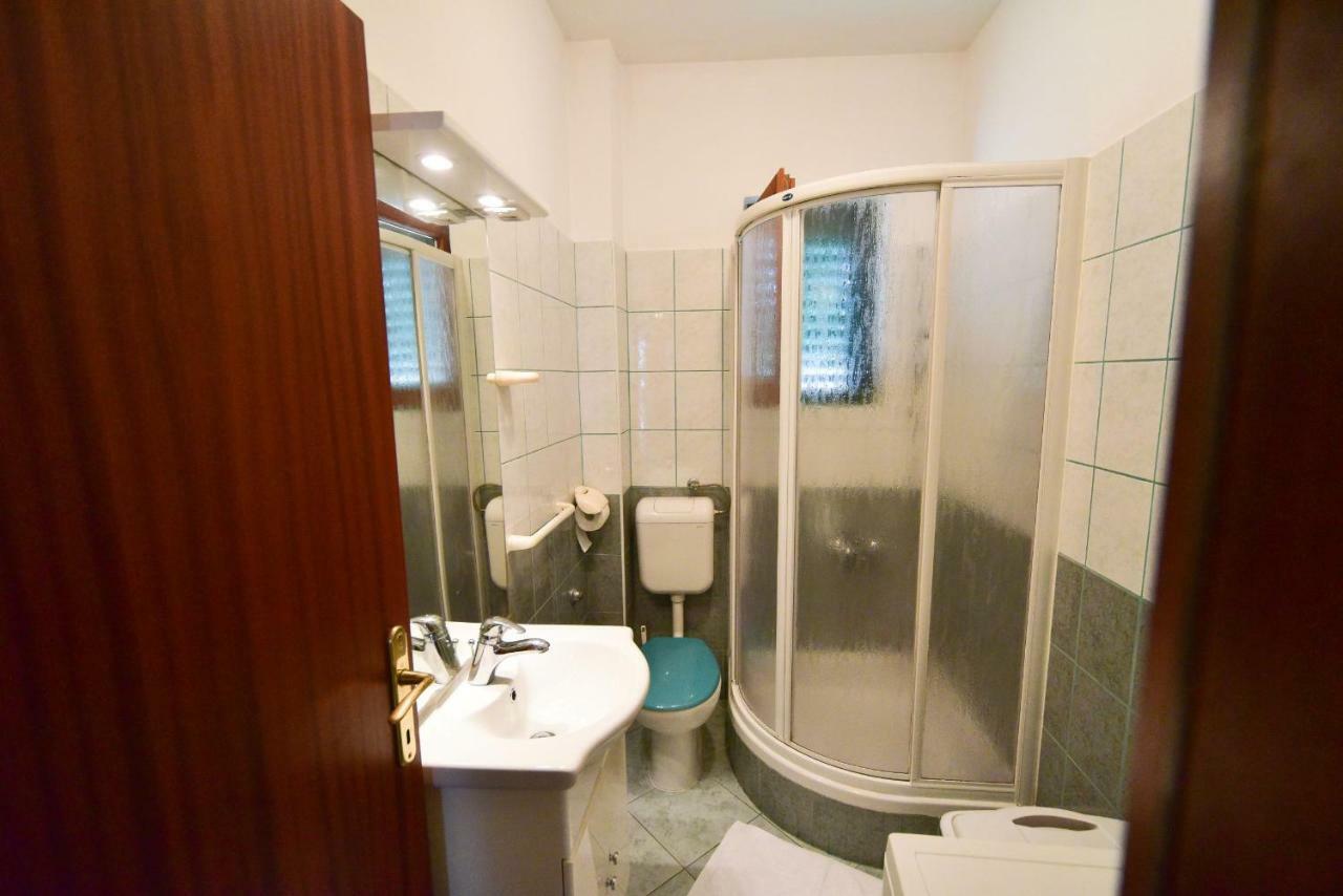 Apartment Marcella 1 Ljubač Εξωτερικό φωτογραφία